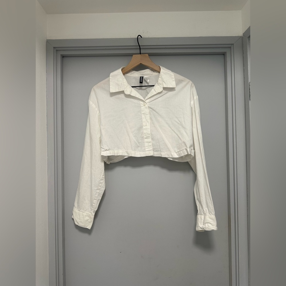 H&M Cropped Button-Front Collared Top - White